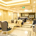 هاليفاكس 4*