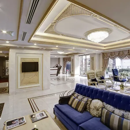 Halifaks Hotel 4*