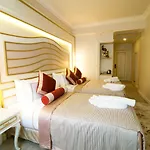 Hotell Halifaks 4*
