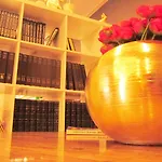 Halifaks Hotell 4*