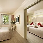 Halifaks Hotell 4*