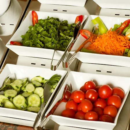 Ξενοδοχείο Halifaks 4*