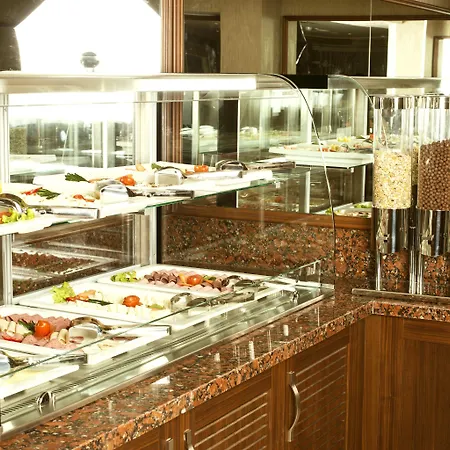 Halifaks מלון 4*