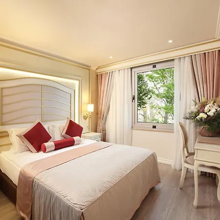 Halifaks Hotel Istanbul