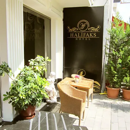 Halifaks Hotel 4*