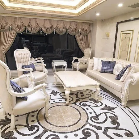 Halifaks Hotel 4*